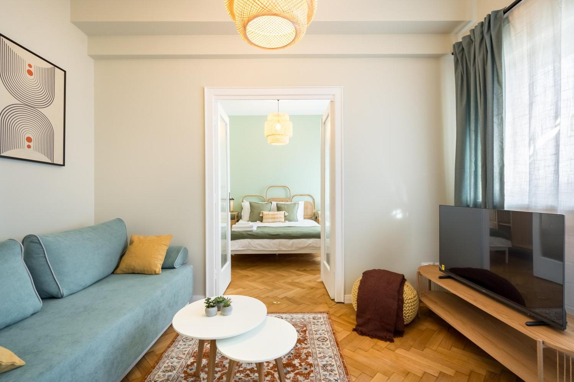 Urban Dream Studio With City Views & Comfort Bucharest Exterior photo